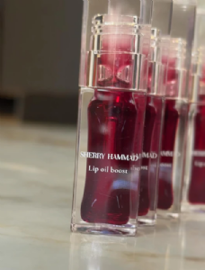 Lip oil boost “Cherry Lady”